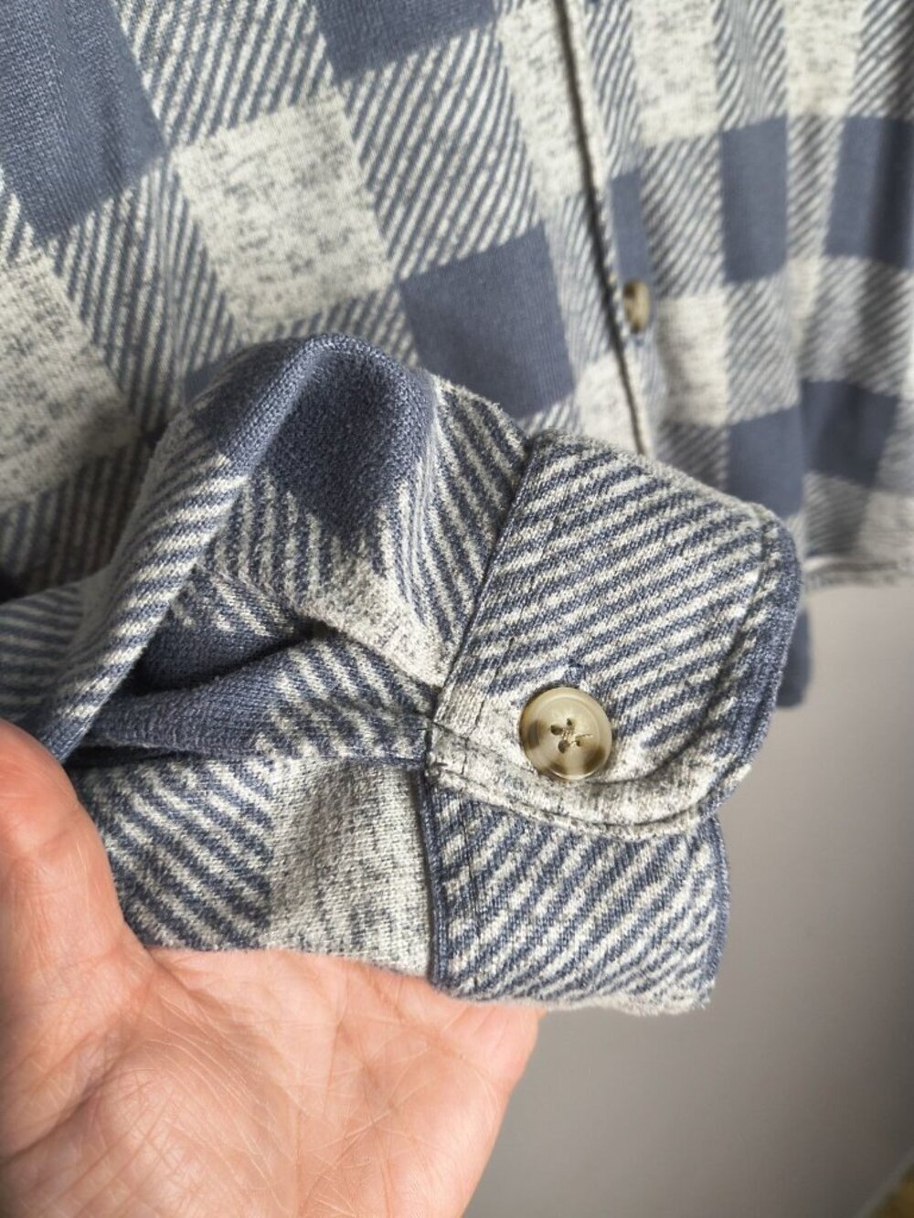 Angels Forever Young Women's Size XL Blue And Gray Plaid SOFT Long Sleeve Button - Picture 3 of 13